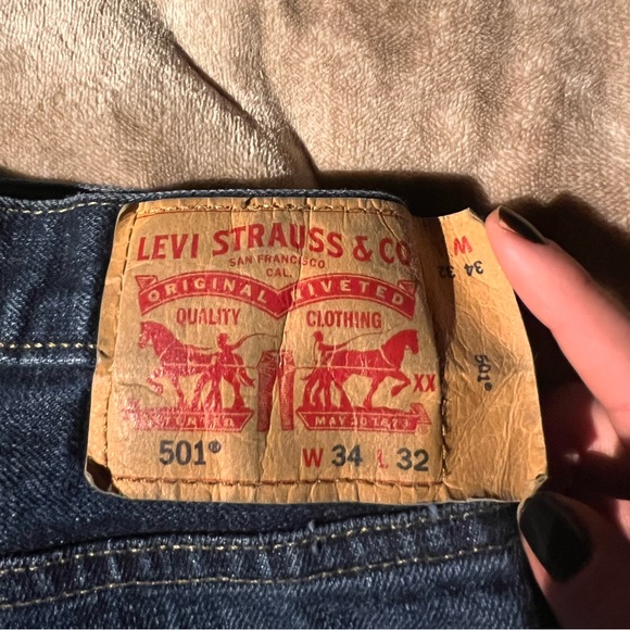 Classic Levi’s 501 Jeans in Tidal Blue - Picture 2 of 5
